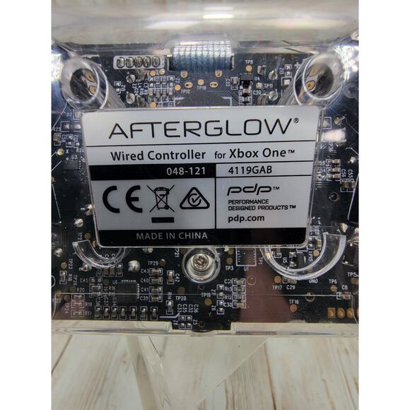 Afterglow Wired Game Controller Xbox One Clear Transparent 048-121 No cable - Picture 8 of 8